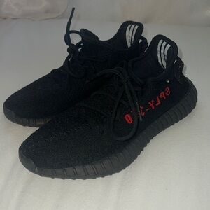 Yeezy Boost 8.5 women or 6.5 men